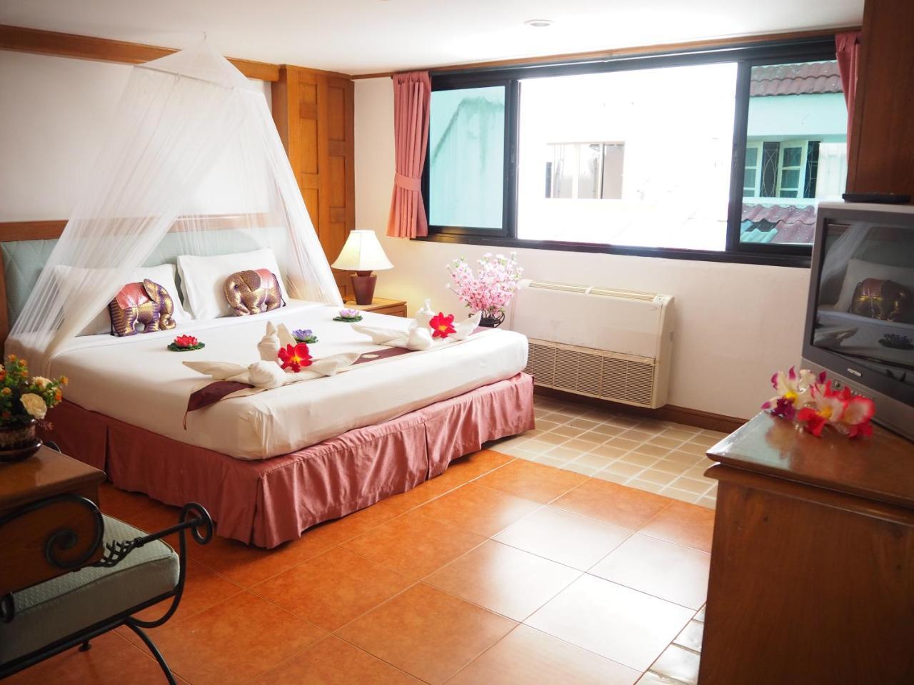 Your Place Inn Karon Exterior foto